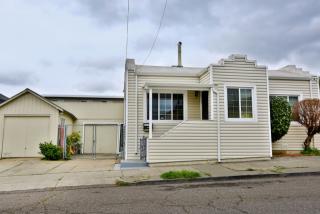 3145 Pleitner Ave, Oakland, CA 94602-3107