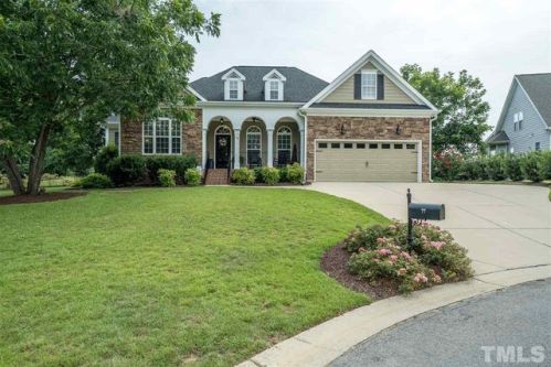 77 Meadow Oaks Cir, Smithfield, NC 27577-7506