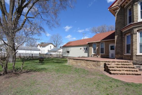 115 Marion St, Portage, WI 53901-1738