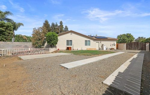 131 Hackney St, Grayson CA  95363-8817 exterior