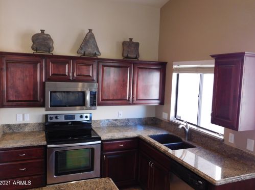 16501 105th Way, Scottsdale, AZ 85255-9037