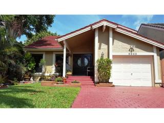9530 148th Pl, Miami, FL 33196-1513