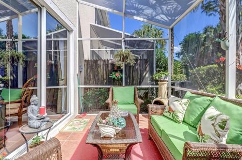 15659 Marcello Cir, Naples FL  34110-2835 exterior