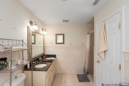 98 Birch St, Closter NJ  07624-1745 exterior