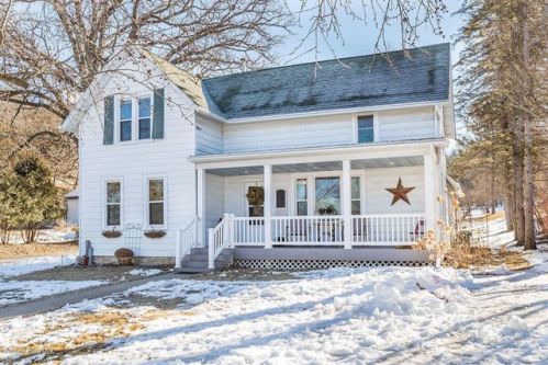 102 Avenue B, Cummingsville, MN 55923-1117