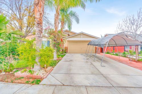 628 Sandhill Crane Dr, Los Banos, CA 93635-9481