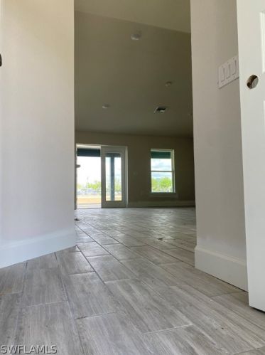 2021 36th Ter, Cape Coral, FL 33914-5569