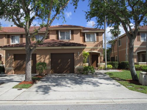 7110 Hawks Nest Ter, West Palm Beach, FL 33407-1126