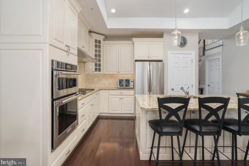 234 Hopewell Dr, Collegeville PA  19426-2852 exterior