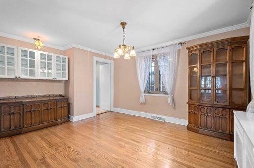 85 Inglewood Dr, Pittsburgh PA 15228-1555 exterior