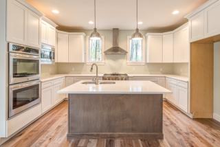 8575 Black Oak Ct, Mount Holly, OH 45068-9806