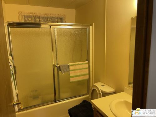 69521 Parkside Dr, Desert Hot Springs CA  92241-8719 exterior