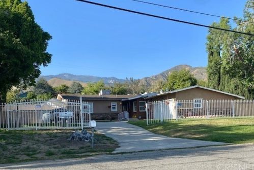 1758 Foothill Dr, San Bernardino, CA 92404-2158