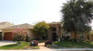 7708 Gilroy Ave, Fresno, CA 93722-2137