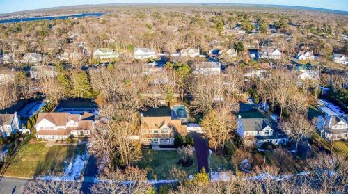 33 Torrington Ln, Shoreham, NY 11786-2032