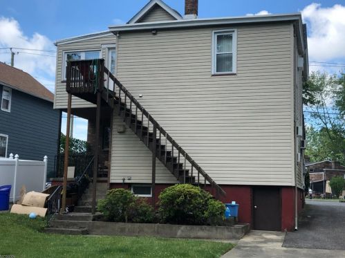 30 Maple St, Little Falls NJ  07424-1528 exterior