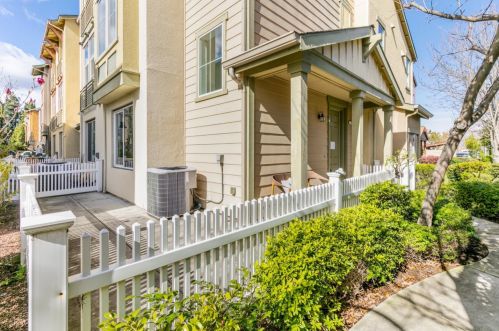 238 Peppermint Tree Ter, Sunnyvale, CA 94086-6698