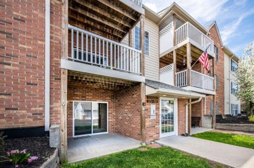 10350 West Rd, New Haven, OH 45030-2115