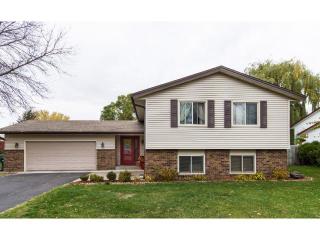 965 101st Ln, Lino Lakes, MN