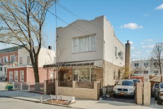 695 Ashford St, Brooklyn, NY 11207-7314