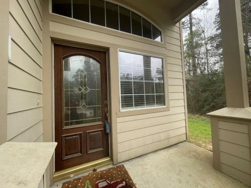 39 Burberry Cir, Conroe TX  77384-5067 exterior