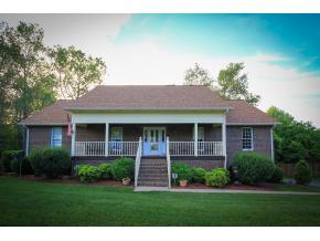 401 Glen Oaks Dr, Johnson City, TN 37615-3783