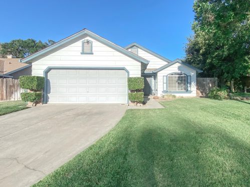 824 Van Norstrand Ct, Modesto, CA 95351-4470