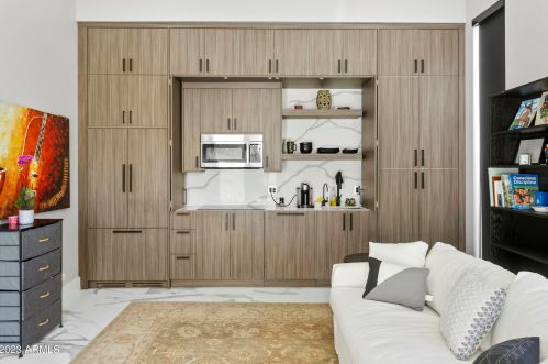 10019 57th St, Scottsdale AZ  85253-1137 exterior