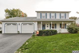 5 Hearthstone Ct, Navy Sup Dpt, PA 17050-2700