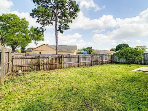 822 Mclean Ct, Orlando FL 32825-6367 exterior