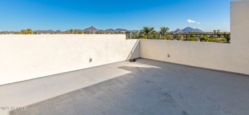 3616 12 St, Phoenix AZ 85024-1762 exterior