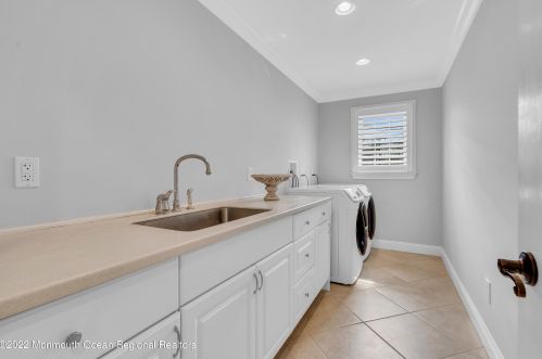 1101 Riverview Dr, Brielle NJ 08730-1121 exterior