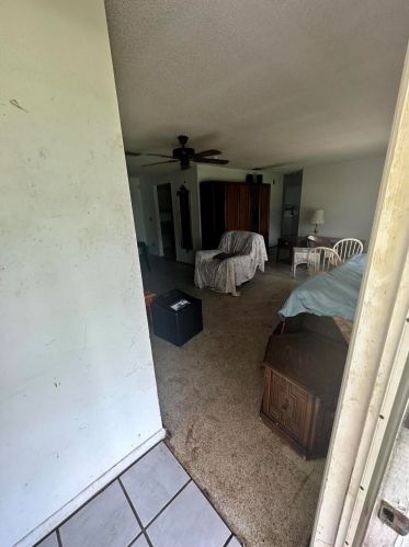 2706 15th St, Lehigh Acres, FL 33976-3128