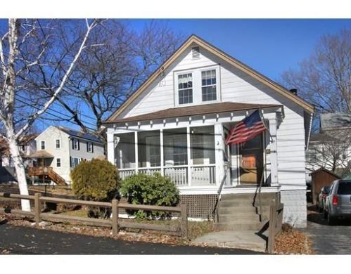 15 Riverview St, Dedham, MA 02026-1426