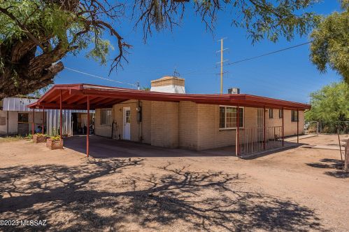 4002 Manning Ln, Tucson, AZ 85714-1126