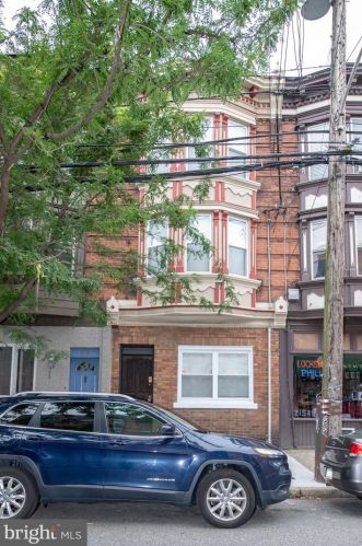 210 Fairmount Ave, Philadelphia, PA 19123-2916