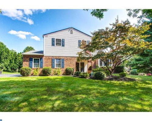 83 Cynthia Dr, Southampton, PA 18954-1331
