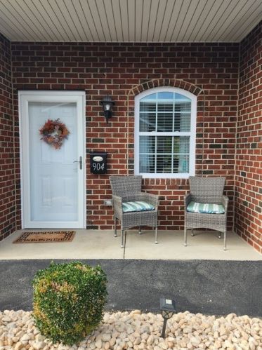 904 Valentina Ln, New Kensington PA  15068 exterior