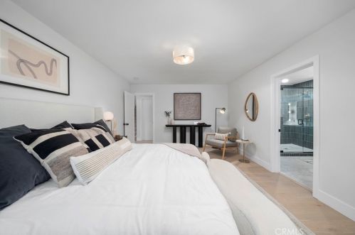 5253 Countryside Dr, San Diego CA  92115-2136 exterior