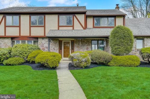 279 Cranberry Dr, Huntingdon Valley, PA 19006-3016
