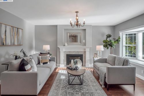 1042 Lomitas Ave, Livermore CA  94550-6436 exterior