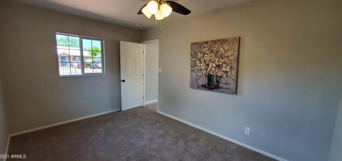 5547 State Ave, Glendale AZ  85301-1952 exterior