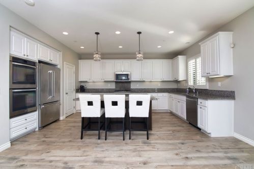 39095 Pagosa Springs Dr, Temecula, CA 92591-7321