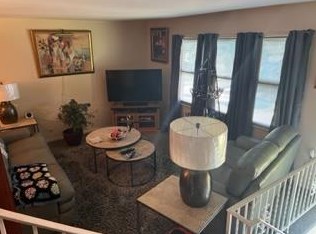 235 Vista Dr, Easton PA  18040-8702 exterior