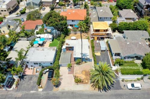 46 F St, Encinitas CA  92024-3601 exterior