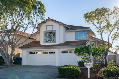 11682 River Rim Rd, San Diego, CA 92126-1135