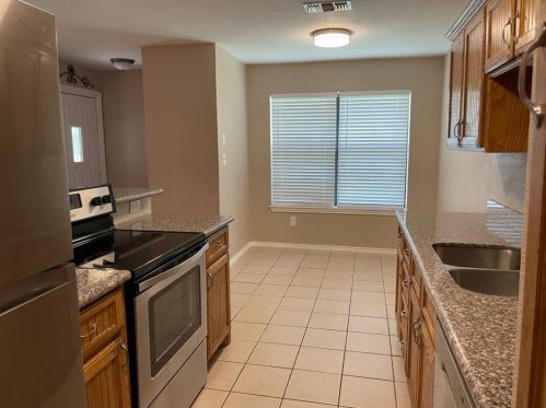 313 Pond St, Midlothian TX  76063-3163 exterior