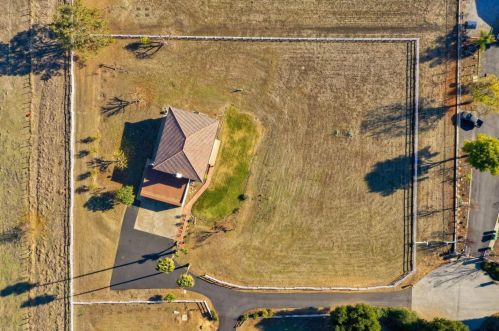 6960 Vista Del Sol, Gilroy CA  95020-9544 exterior