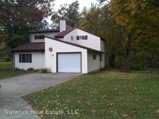 560 Ireland School Rd, Radcliff KY  40160-9167 exterior