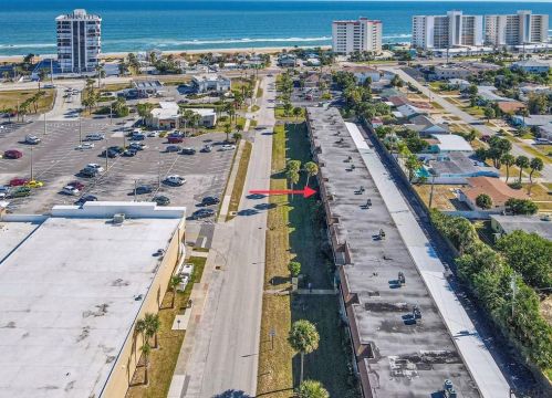 10 Lynnhurst Dr, Ormond Beach FL  32176-3735 exterior